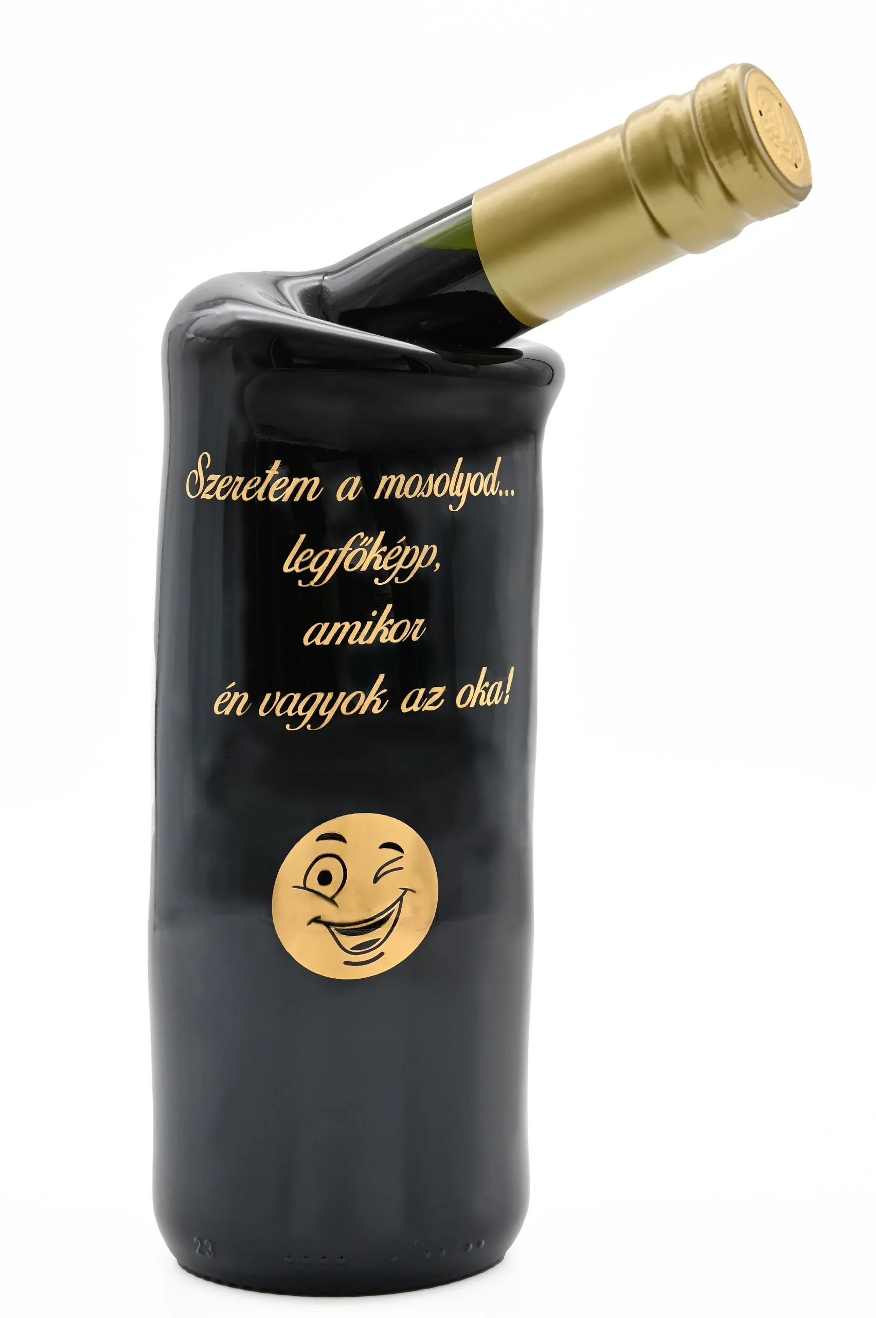 Cabernet Sauvignon ferdenyakú palack "Szeretem a mosolyod" felirattal